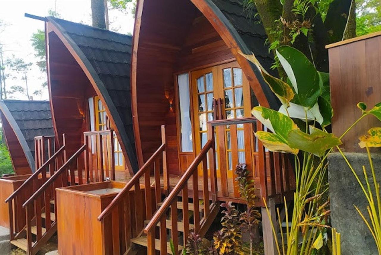 Welirang Forest Pacet Villa Mojokerto Buitenkant foto